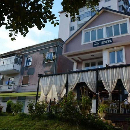 Royal Hotel Peshkopi Albania Bagian luar foto