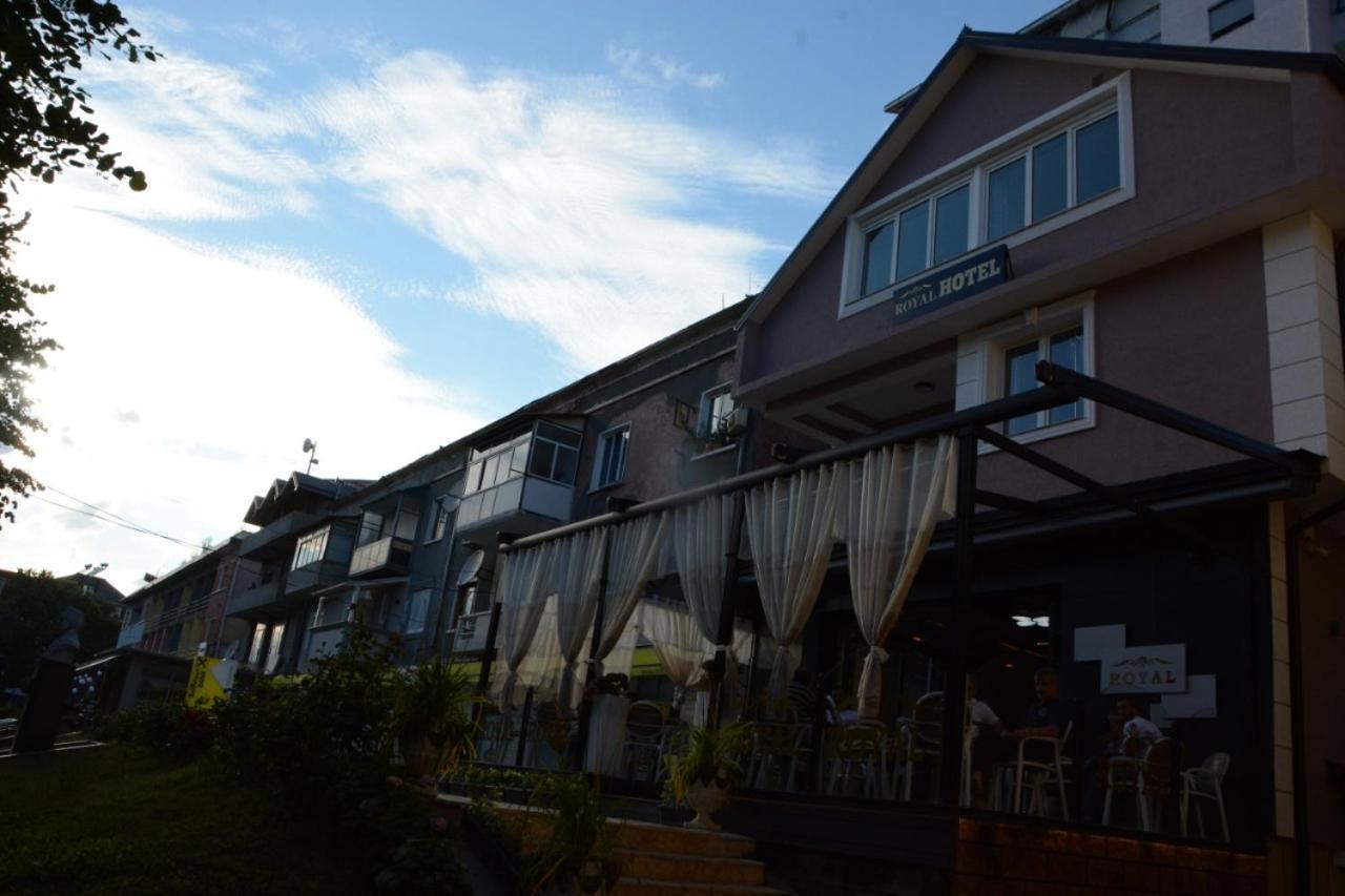Royal Hotel Peshkopi Albania Bagian luar foto